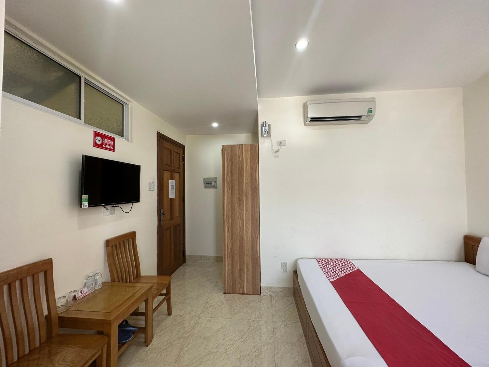 Italy Hotel На Транг Екстериор снимка