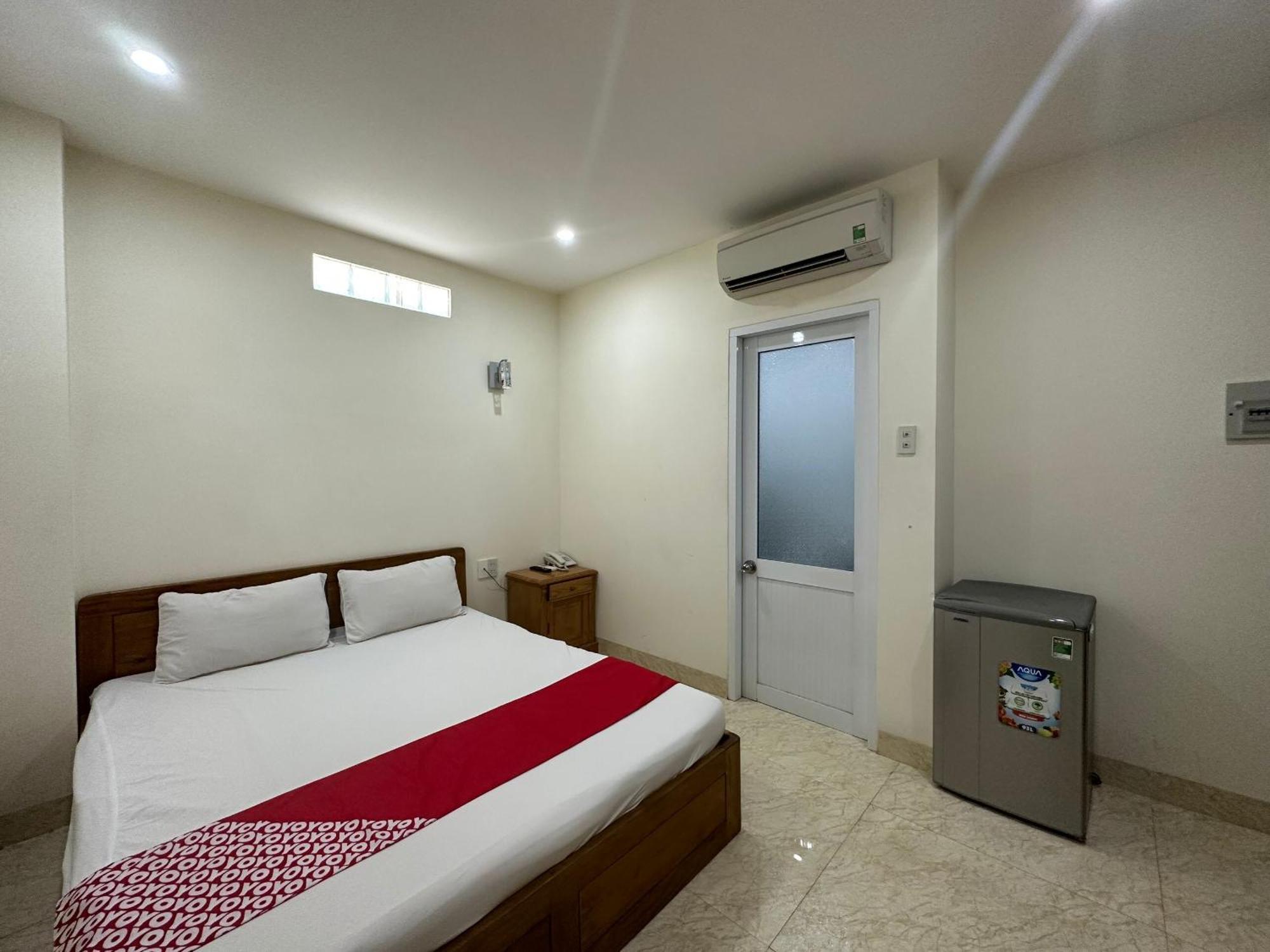 Italy Hotel На Транг Екстериор снимка