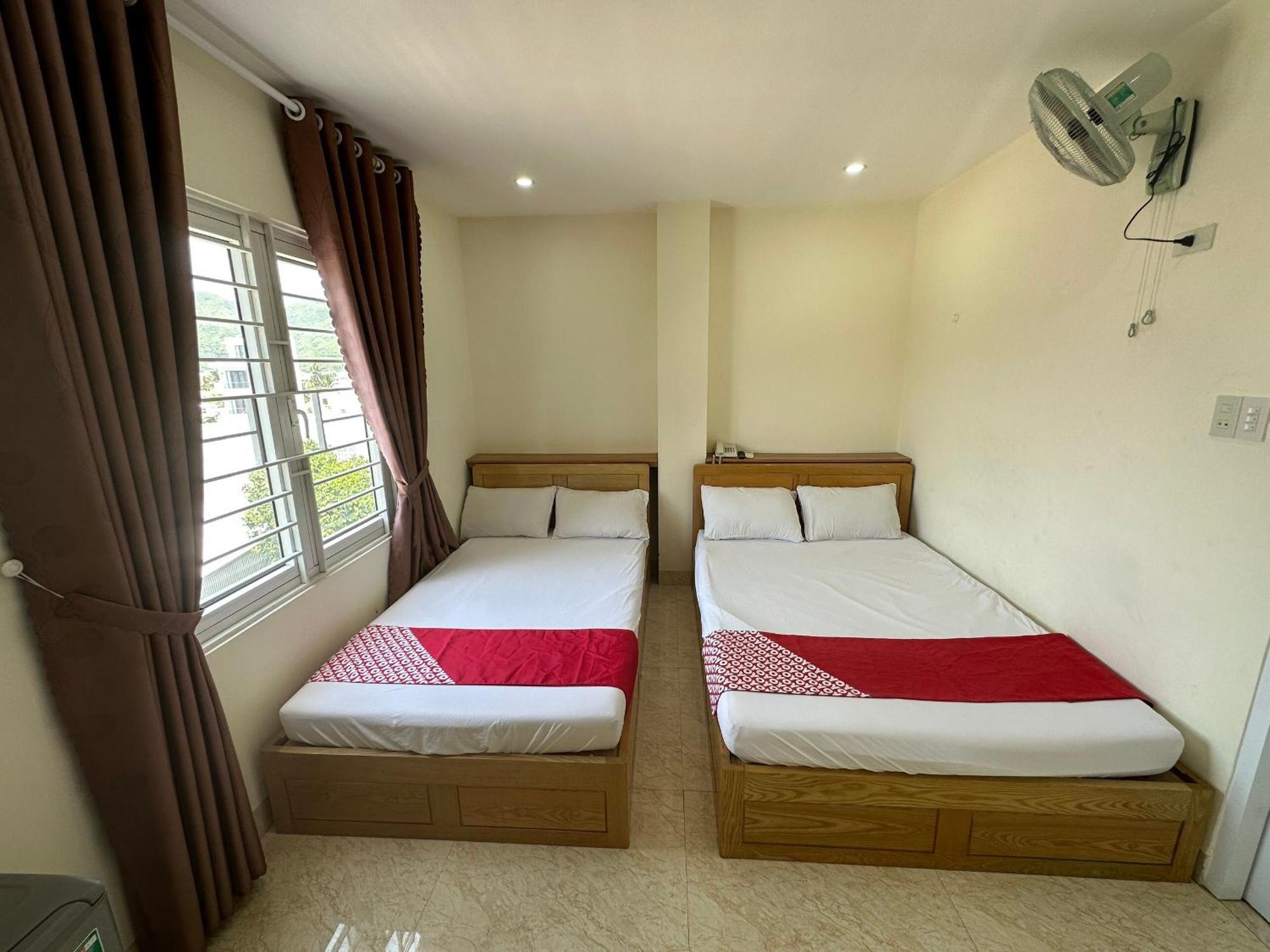 Italy Hotel На Транг Екстериор снимка