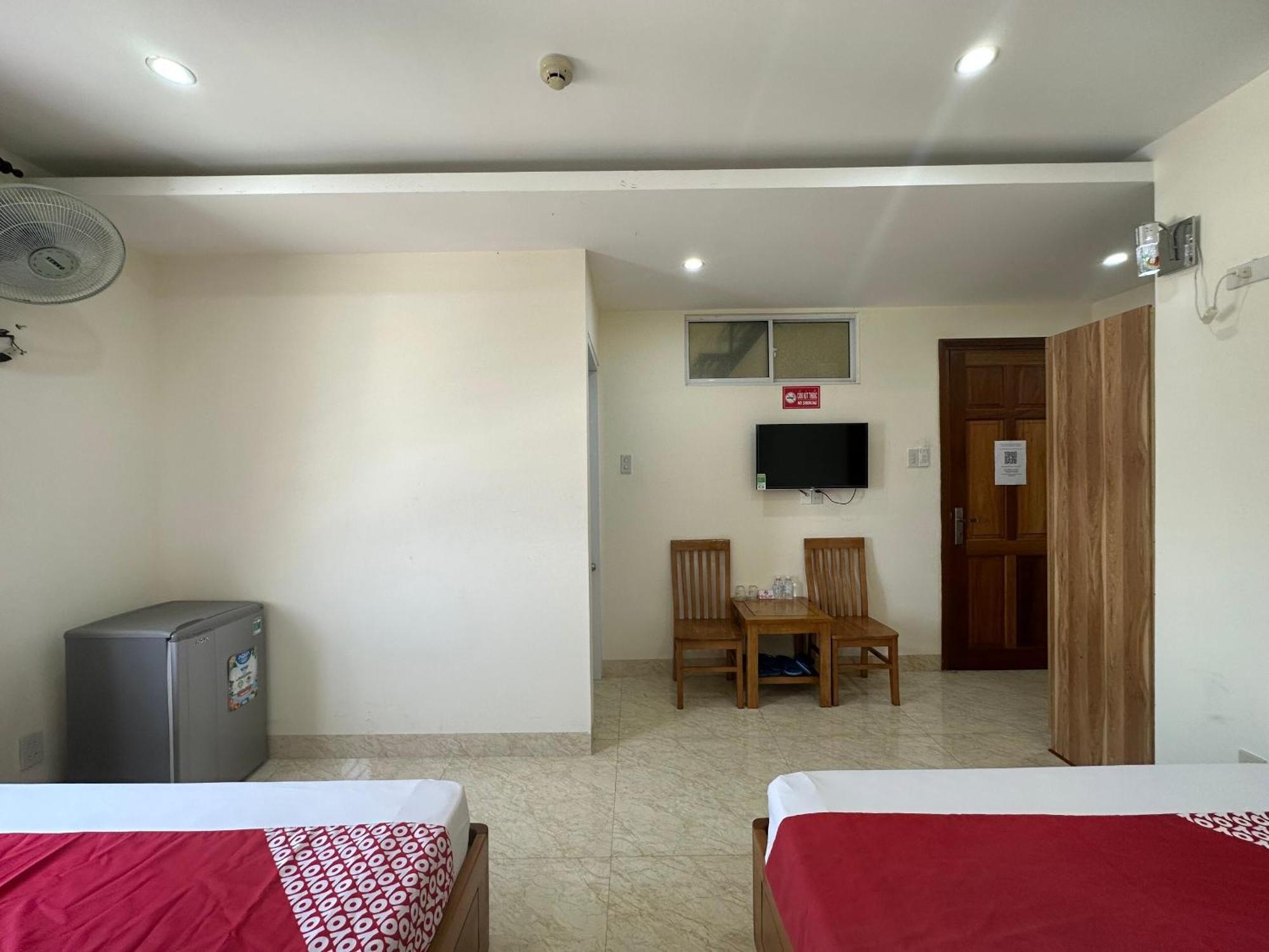 Italy Hotel На Транг Екстериор снимка