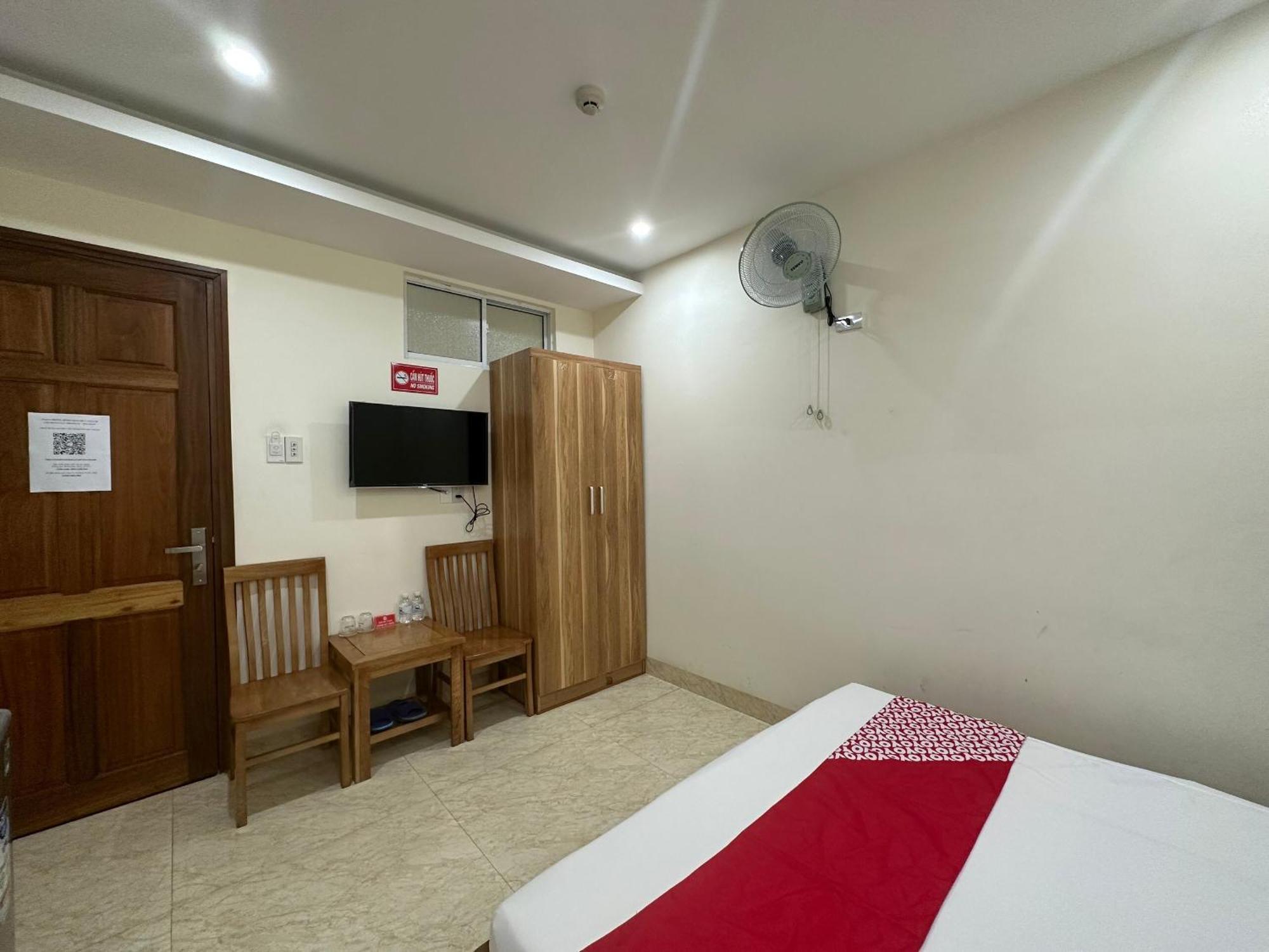 Italy Hotel На Транг Екстериор снимка