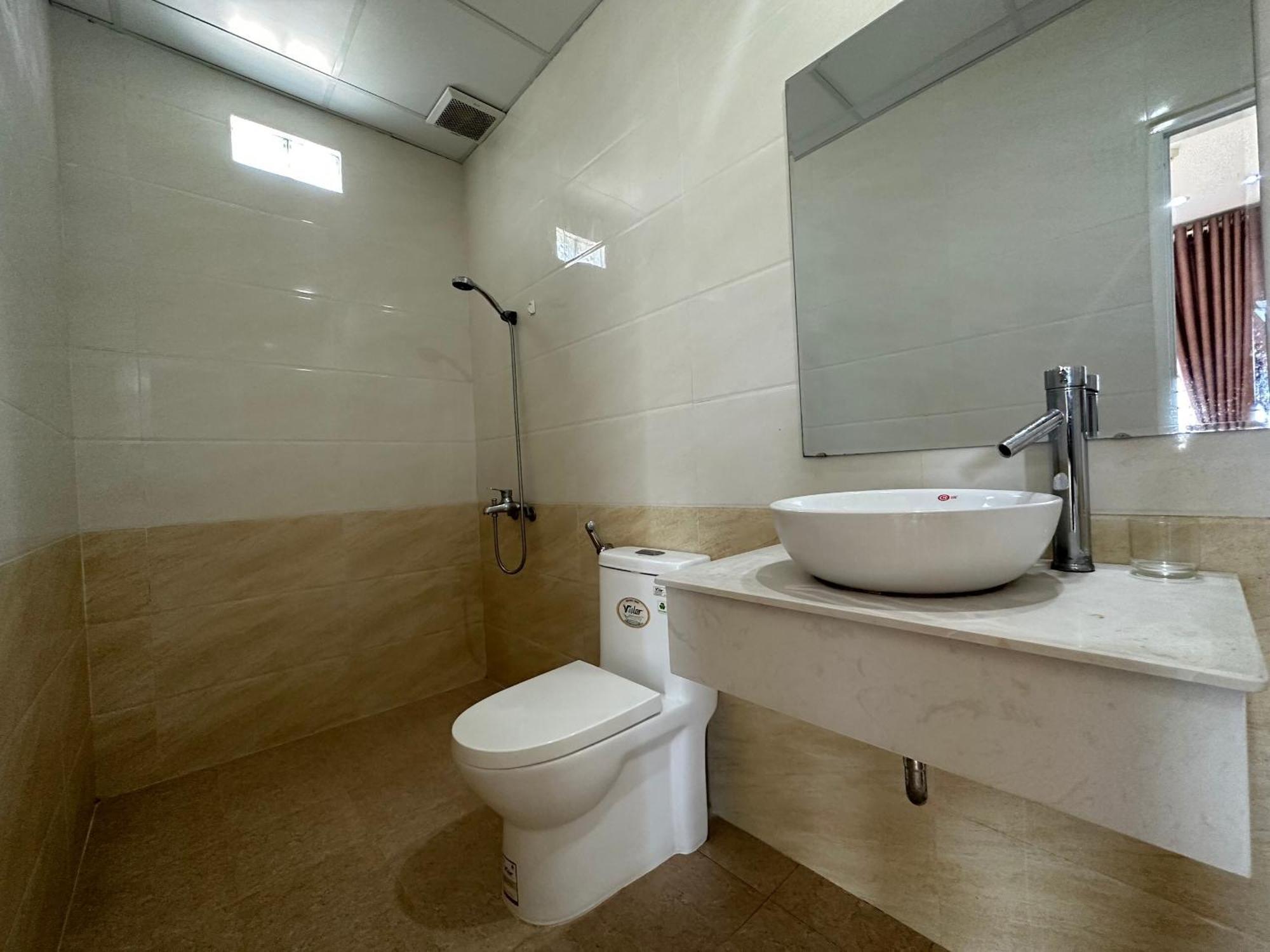 Italy Hotel На Транг Екстериор снимка